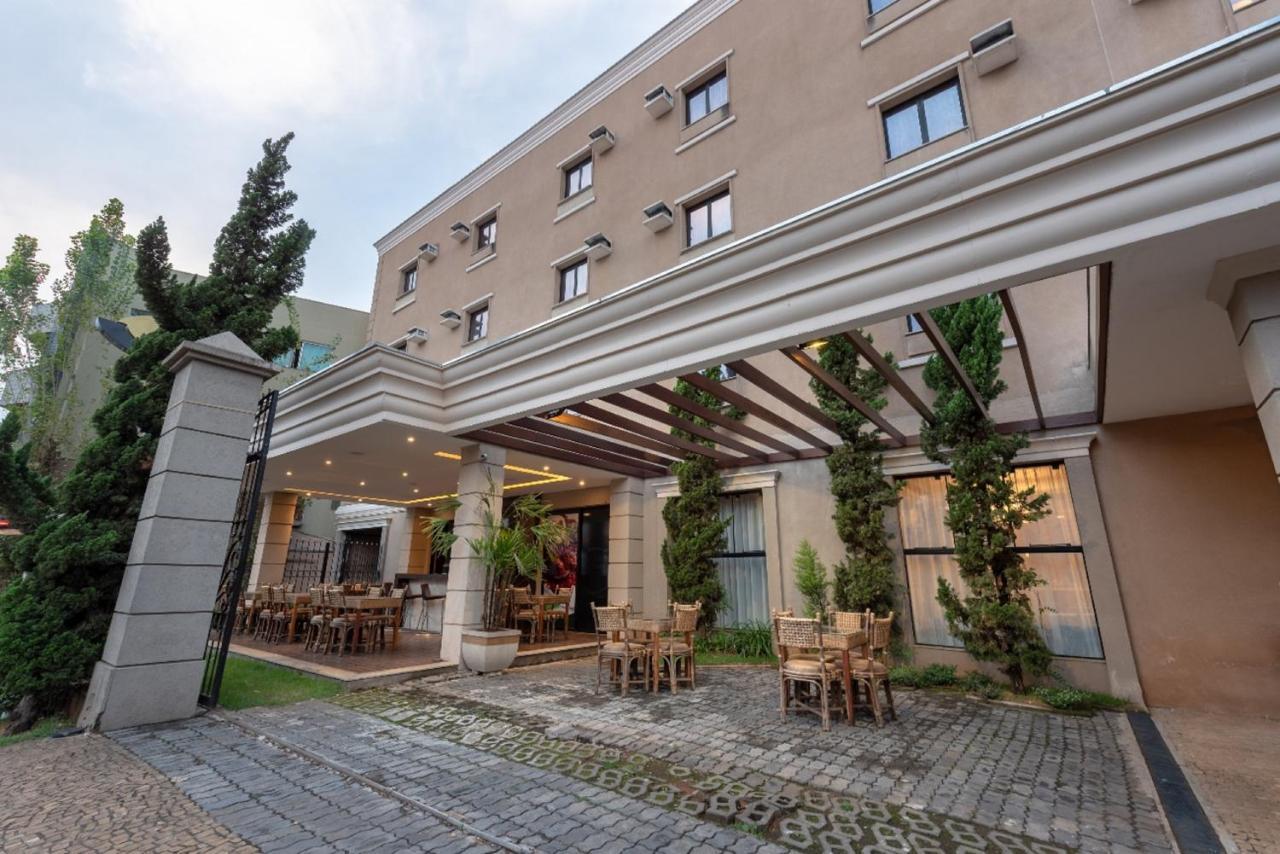 Class Hotel Passos Exterior foto