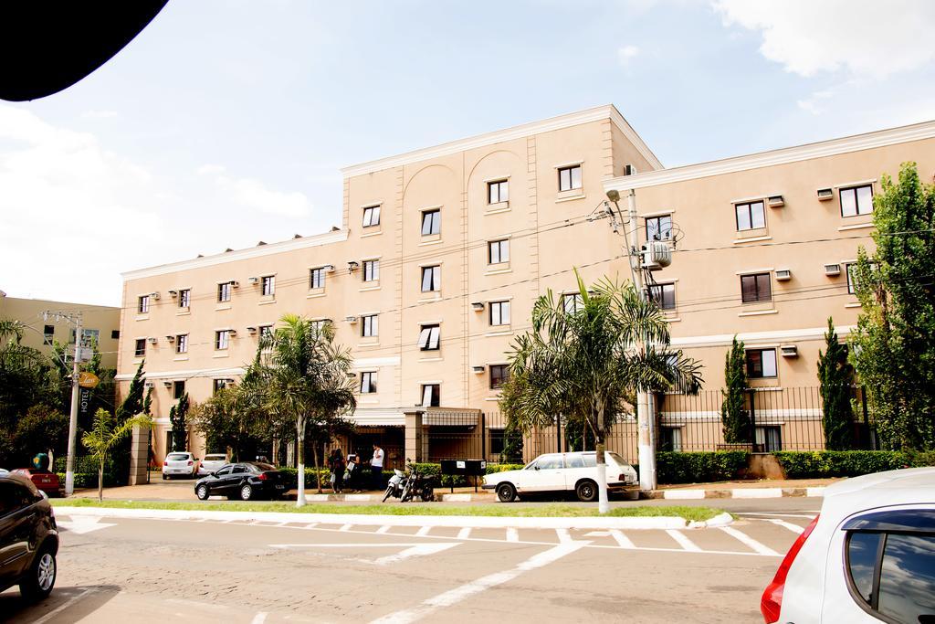 Class Hotel Passos Exterior foto